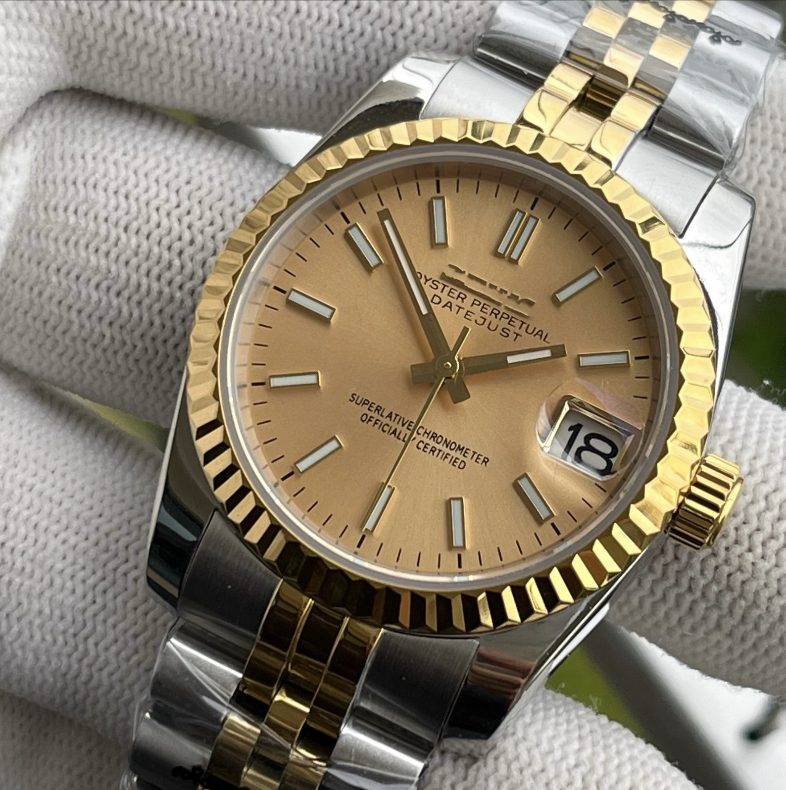 SeikoJust Acier Or Jubilee Champagne