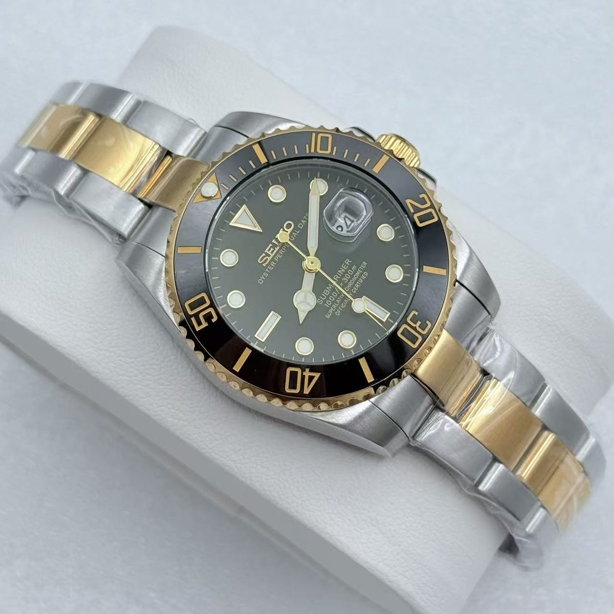 SeikoSub Acier Or Noir